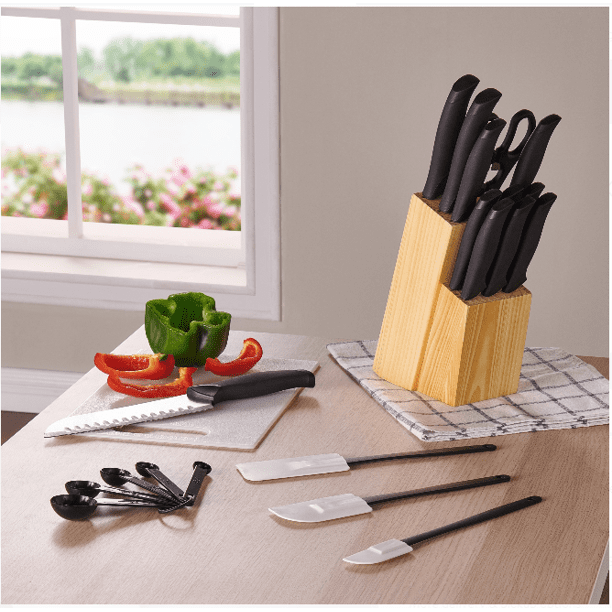 23 Piece Knife and Kitchen Tool Set with Wood Storage Block